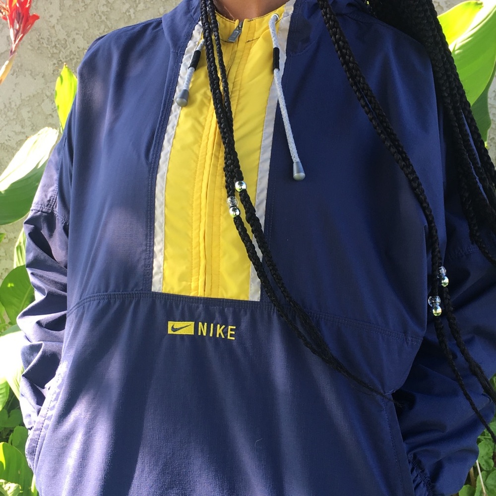 Nike windbreaker